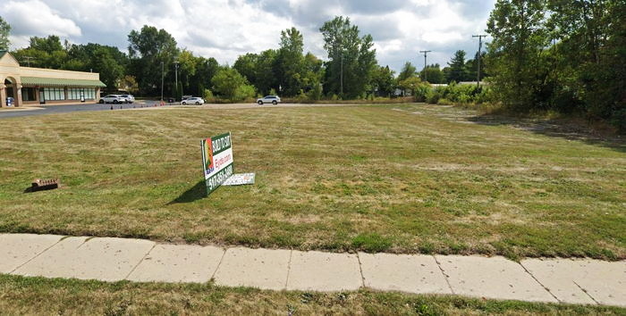 Gold Star Lanes - Street View (newer photo)